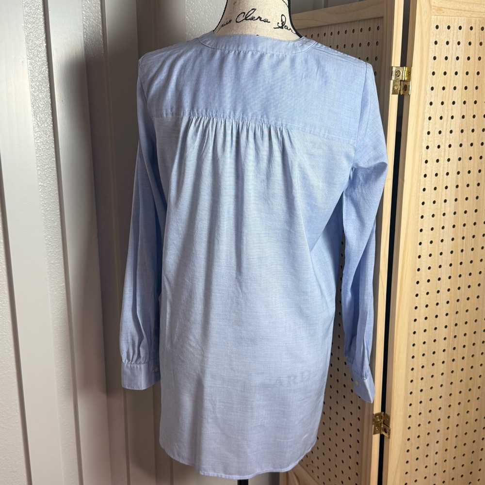 LOFT Light Blue Tunic Blouse XS Chambray Button Front Work Casual Minimalist - Picture 4 of 10